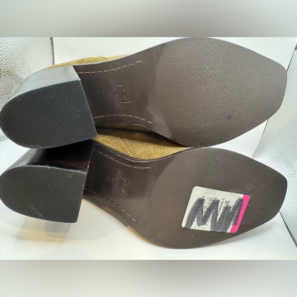 Marc Fisher LTD Size 8 Women's Tan Kristie Suede Ankle Boots - Picture 10 of 10